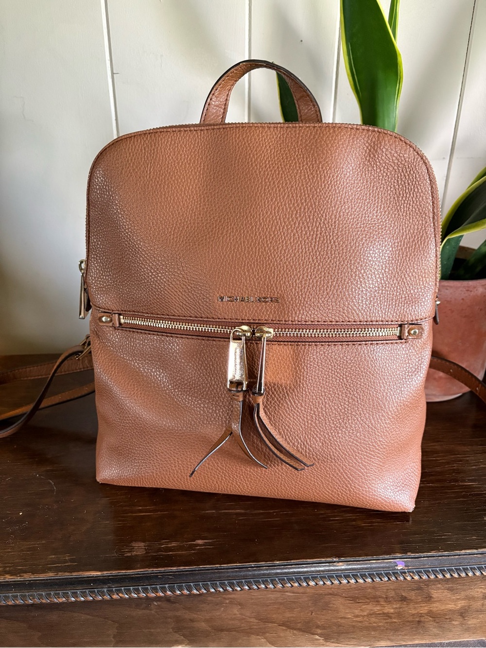Michael Kors Rhea Medium Slim Backpack